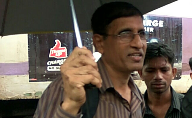 As Mumbai Bridge Collapsed, Alert Train Driver Braked Just In Time