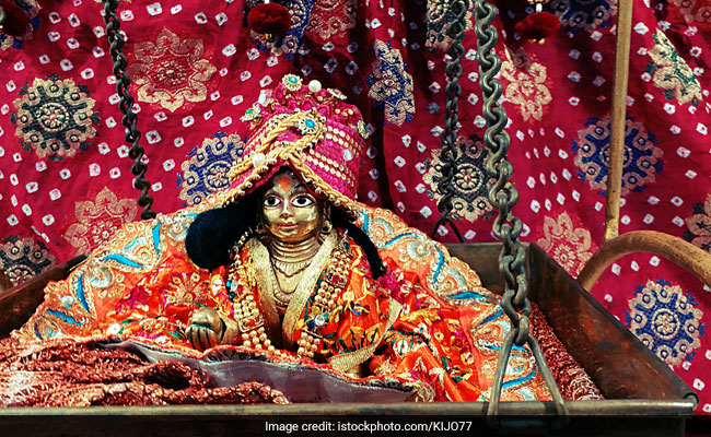 In Agra Hindus, Muslims Jointly Celebrating Janmashtami For Past 15 Years