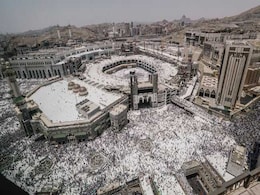 Muslim Pilgrims Flock To Mecca As Haj Begins Today Muslim Pilgrims Flock To Mecca As Haj Begins Today