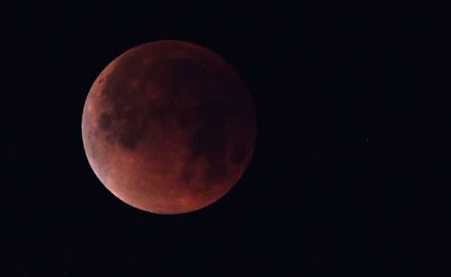 Red Alert: Mars And "Blood Moon" Pairing Up To Dazzle Skygazers