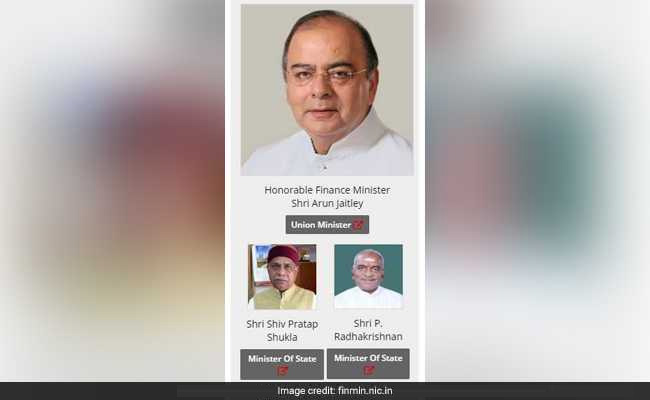 कांग्रेस ने पूछा, PM मोदी बताएं अभी देश का वित्त मंत्री कौन है, पीयूष गोयल या अरुण जेटली ?