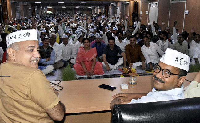 With 'L-G Delhi <i>Chhodo</i>' Slogan, AAP Announces Campaign For Full Statehood