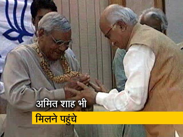 नेशनल रिपोर्टर : पूर्व पीएम वाजपेयी एम्स में भर्ती, पीएम मोदी और राहुल मिलने पहुंचे