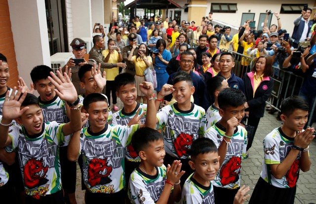 Royal Feast For Thousands As They Celebrate Thai Cave Boys Rescue
