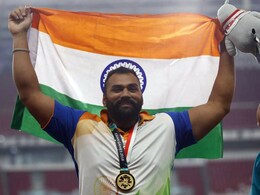 Asian Games 2018: Tajinderpal Singh Toor Clinches Maiden Asiad Gold, Squash Adds Three Bronze Asian Games 2018: Tajinderpal Singh Toor Clinches Maiden Asiad Gold, Squash Adds Three Bronze