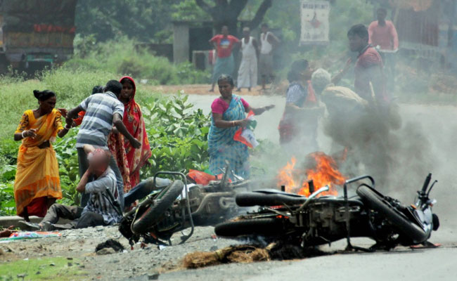 West Bengal Panchayat Election Results Highlights: Trinamool Congress Wins Over 2,400 Seats, Counting Under Way West Bengal Panchayat Election Results Highlights: Trinamool Congress Wins Over 2,400 Seats, Counting Under Way