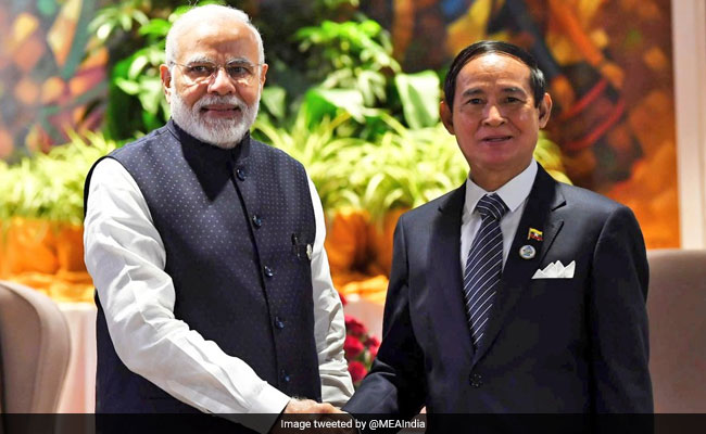 BIMSTEC Summit 2018: Prime Minister Narendra Modi Meets Myanmar President