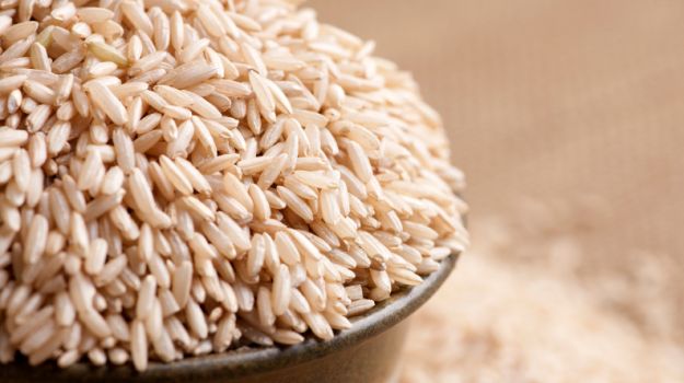 Magnesium and phosphorus, both found in brown rice, are essential for maintaining healthy bones