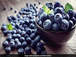 Superfoods For Lungs: सर्दियों में ये 5 सुपरफूड्स फेंफडों को हेल्दी रखने के लिए हैं शानदार, आज से ही कर दें डाइट में शामिल! Superfoods For Lungs: सर्दियों में ये 5 सुपरफूड्स फेंफडों को हेल्दी रखने के लिए हैं शानदार, आज से ही कर दें डाइट में शामिल!