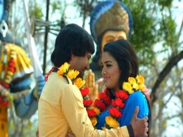 ‘बॉर्डर’ का 'घरवा भइल बा कारगिल' कर देगा इमोशनल, फिल्म में निरहुआ और विक्रांत की जुगलबंदी आएगी नजर ‘बॉर्डर’ का 'घरवा भइल बा कारगिल' कर देगा इमोशनल, फिल्म में निरहुआ और विक्रांत की जुगलबंदी आएगी नजर