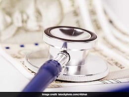 Doctor's Day 2023: भारत में 1 जुलाई को मनाया जाता है विश्व डॉक्टर दिवस, जानें कैसे कहें इन फरिश्तों को धन्यवाद Doctor's Day 2023: भारत में 1 जुलाई को मनाया जाता है विश्व डॉक्टर दिवस, जानें कैसे कहें इन फरिश्तों को धन्यवाद