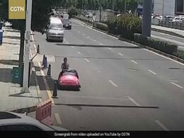 Watch: Woman In China Pulled Over For Driving Bumper Car On Busy Road Watch: Woman In China Pulled Over For Driving Bumper Car On Busy Road