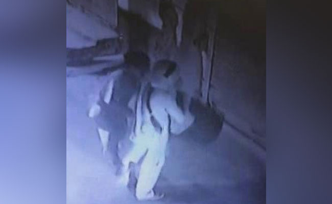 CCTV Shows How Delhi Family Organised Hanging - Like Stools, Last Meal