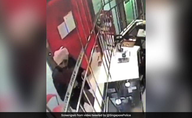 Posing As A Sikh, Bangladeshi Man Tries To Rob Shop In Singapore