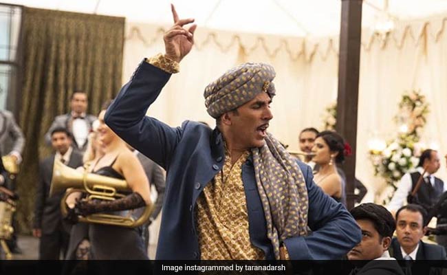 Gold Box Office Collection Day 9: अक्षय और जॉन के बीच मुकाबला जारी, टक्कर देने आई 'हैप्पी फिर भाग जाएगी'