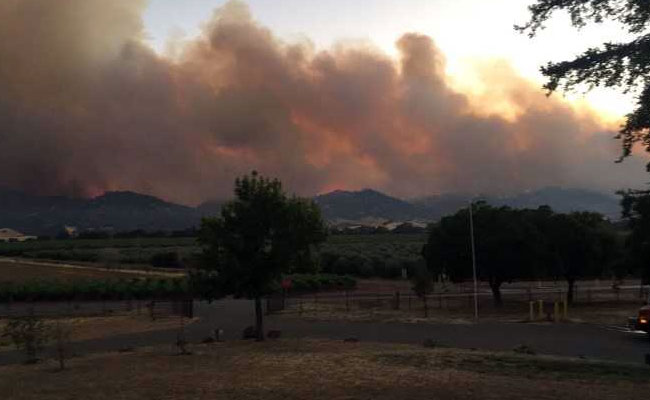 Strong Gusts Fuel Fierce Northern California Wildfire