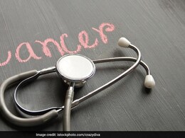 भारत के हर जिले में डे केयर कैंसर सेंटर सही समय पर लिया गया कदम, एक्सपर्ट ने बताए फायदे भारत के हर जिले में डे केयर कैंसर सेंटर सही समय पर लिया गया कदम, एक्सपर्ट ने बताए फायदे