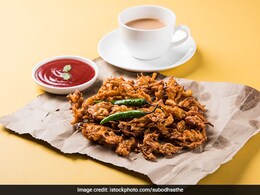 Sawan 2021: These Delicious Falhari Pakodas Will Fulfill Your Hunger In No Time