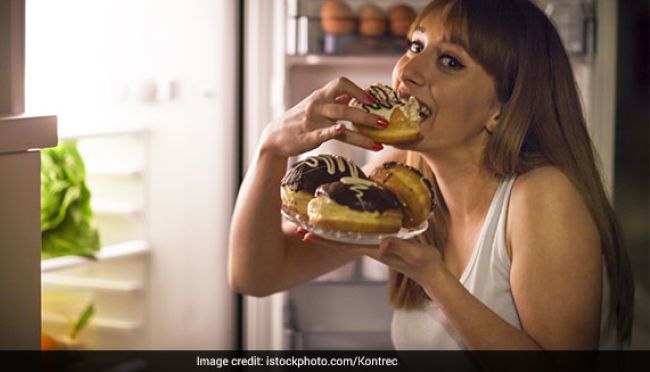 Weight Loss Diet: 5 Ways To Make Your Cheat Meal Help You Burn More Fat!