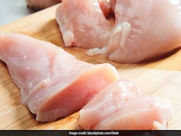 4 Fall Ill After Being Served Undercooked Chicken On Train 4 Fall Ill After Being Served Undercooked Chicken On Train