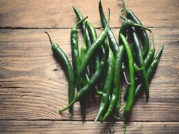 green chilli store tips : हरी मिर्च को लंबे समय के लिए कैसे रखें की ना हो खराब, यहां जानिए आसान किचन हैक्स green chilli store tips : हरी मिर्च को लंबे समय के लिए कैसे रखें की ना हो खराब, यहां जानिए आसान किचन हैक्स
