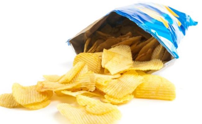 Viral: Accidentally Tore The Side Of Your Bag Of Chips? Try This Easy Hack