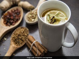 Home Remedies For Monsoon: 5 DIY Immunity-Boosting Tonics To Prepare This Rainy Season Home Remedies For Monsoon: 5 DIY Immunity-Boosting Tonics To Prepare This Rainy Season