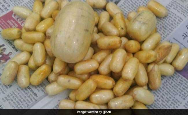 Woman Tried To Smuggle In Cocaine In 106 Capsules That She Had Swallowed