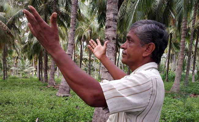 In Salem, Protesting Farmers Say Chief Minister Palaniswami Must Explain