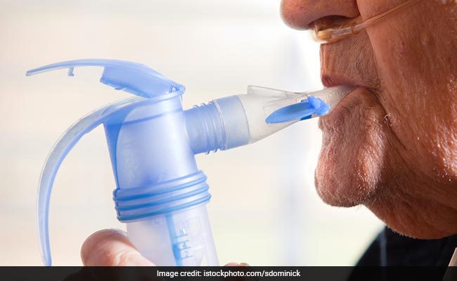 Key symptoms of COPD include chronic cough, sputum production, and shortness of breath