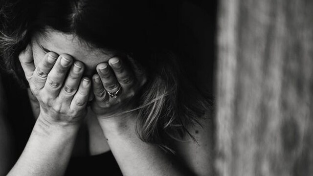 Living with someone with depression can be hard, here's how you can help them and yourself