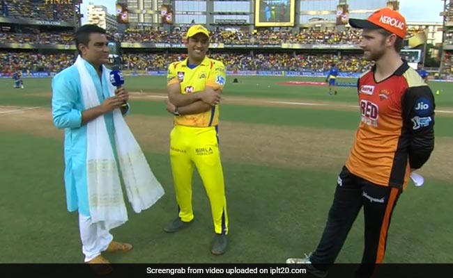IPL 2018: मैच से पहले धोनी ने किया कुछ ऐसा मजाक, देखकर रह गया हर कोई हैरान