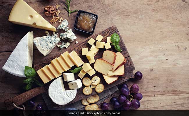 No-Brainer Party Appetisers That Don't Require You To Cook At All