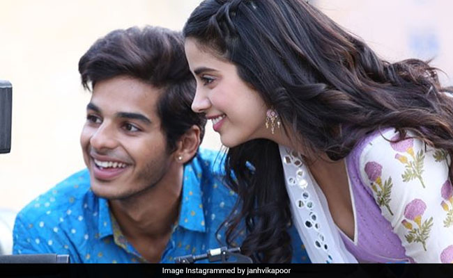 Anand Ahuja Left The Best Comment On Janhvi Kapoor's <I>Dhadak</I> Post
