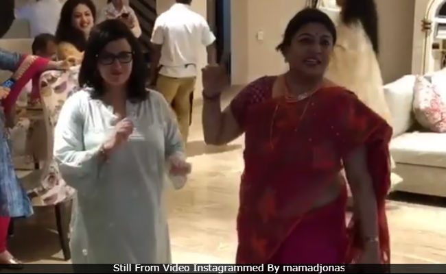 At Priyanka Chopra And Nick Jonas' <i>Roka</i>, '<i>Munde Di Maa</i>' Denise And Madhu Chopra Stole The Show With Their Dance
