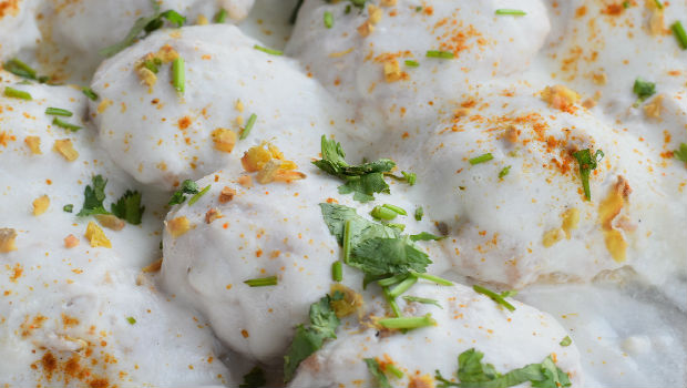 Holi 2022: Bengal's 'Keema Doi Bora' Is A 'Meaty' Take On Our Very Own Dahi Vada (Recipe Inside)
