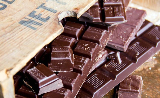 3 Reasons Why You Should Start Eating Dark Chocolate