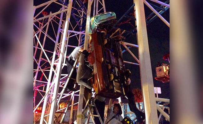 2 Left Dangling As US Roller Coaster Derails Hours After Inspection