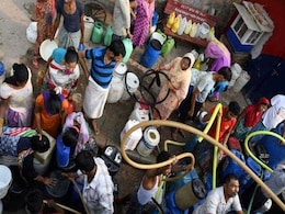 Fights, Injuries, "Every Man For Himself" In India's Battle For Water Fights, Injuries, "Every Man For Himself" In India's Battle For Water