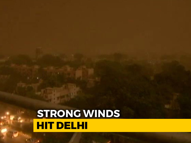 Rain, Dust Storm Hit Delhi With Strong Winds, 27 Flights Diverted