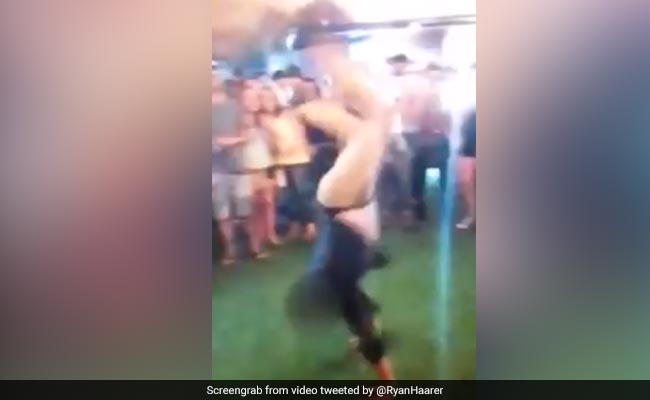 डांस कर रहा था शख्स, अचानक जेब से निकली बंदूक और चल गई गोली, देखें फिर क्या हुआ