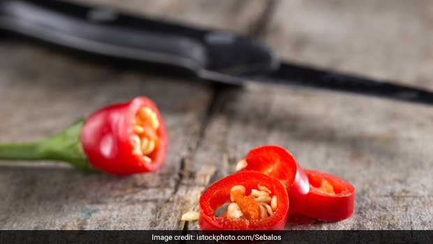 Here's How You Can Deseed Chillies Like A Pro!