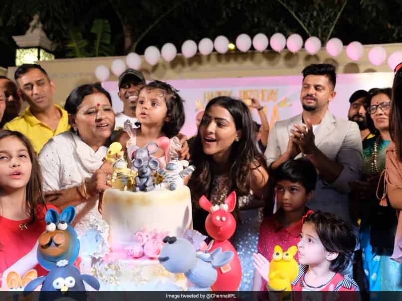 IPL 2018: MS Dhoni, Dwayne Bravo Celebrate Suresh Raina's Daughter's Birthday