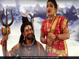 निरहुआ-आम्रपाली के जोड़ी ने मचाया तहलका, शंकर-पार्वती बन गाया 'कांवड़ का पावर...' निरहुआ-आम्रपाली के जोड़ी ने मचाया तहलका, शंकर-पार्वती बन गाया 'कांवड़ का पावर...'