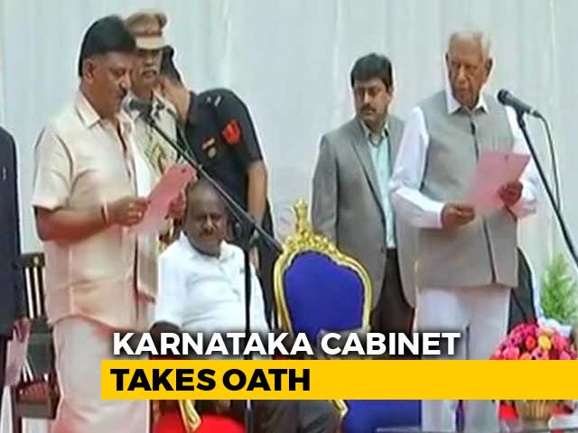 After Rahul Gandhi's Peace-Keeping, Karnataka Finally Gets 25 Ministers