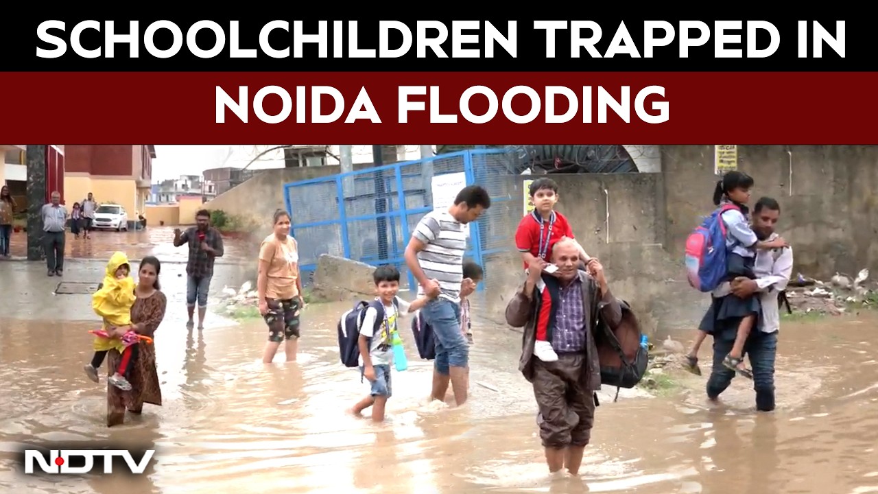 Noida Rain | Heavy Rain Leaves Noida Roads Submerged, Schoolchildren Struggle