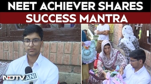 NEET Achiever From J&K's Anantnag Secures AIR-124; Shares Success Mantra