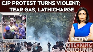 Tear Gas, Lathicharge As CJP's Parliament March Sparks Clashes