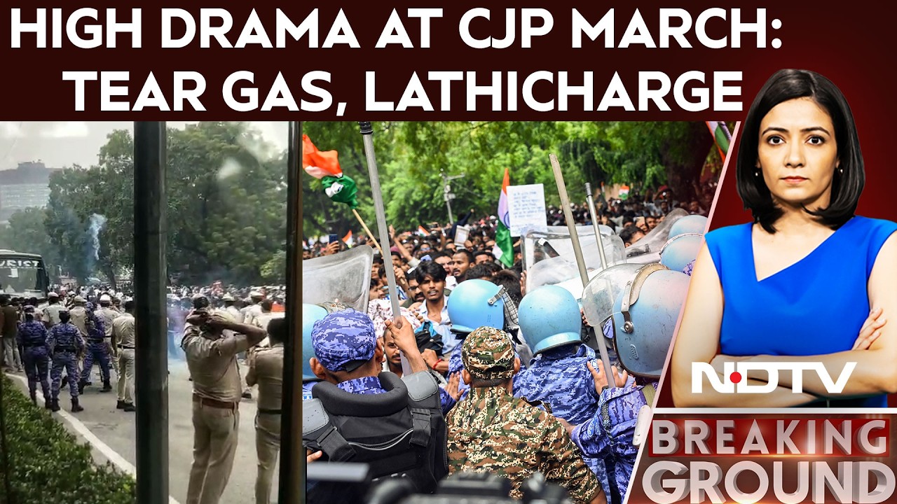 Jantar Mantar Protest | Tear Gas Fired, Lathicharge As Crowd Swells For CJP March, Cops Also Injured