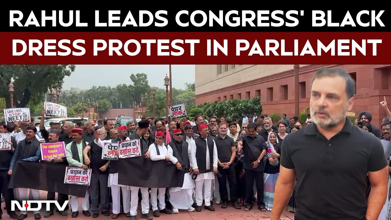 Rahul Gandhi Protest News | Rahul Gandhi Dons Black As Congress Stages Protest